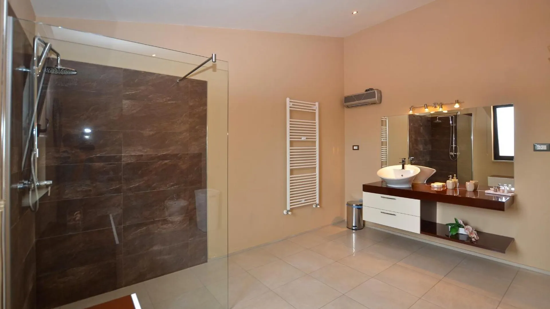 Serenity Apartments Rovinjsko Selo Kroatien